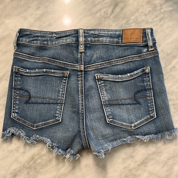 American Eagle Hi Rise Shortie Next Level Stretch Shorts size 6 Exc. condition - Picture 2 of 6